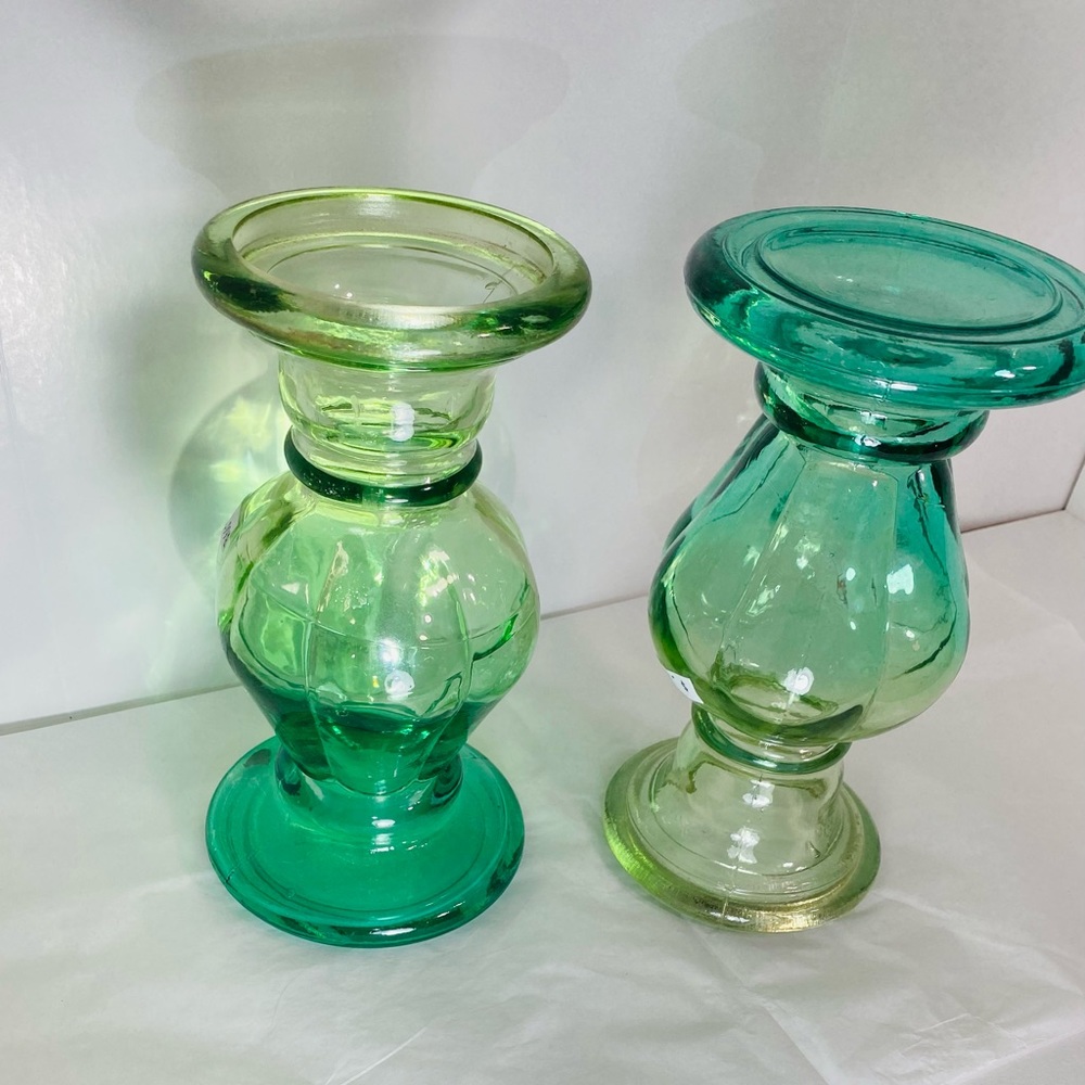 Vintage Recycled Ombre Glass Vase Handcrafted Spain Green. Glass Candle Holders - Picture 2 of 7